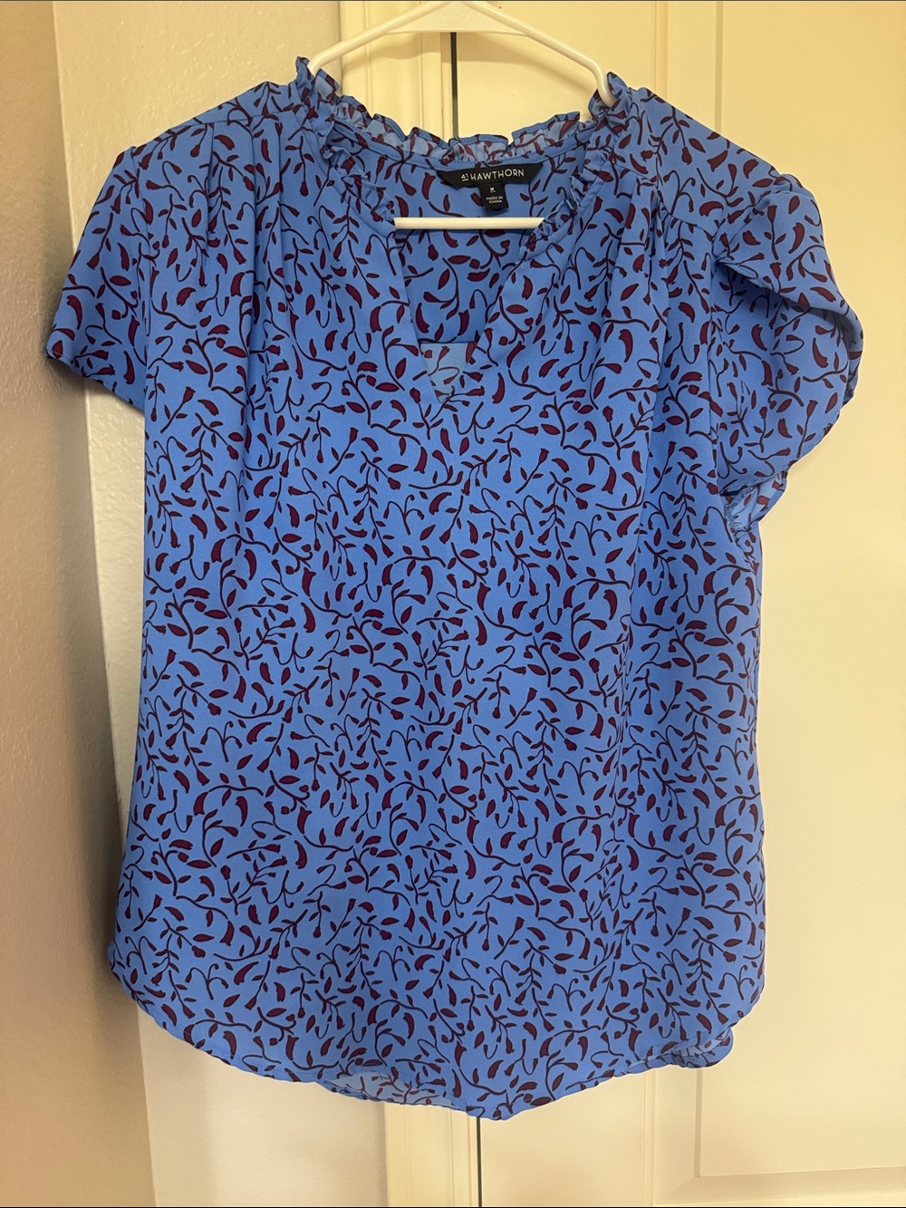 41 Hawthorn Blue Short-Sleeve Blouse with Purple Leaf Print